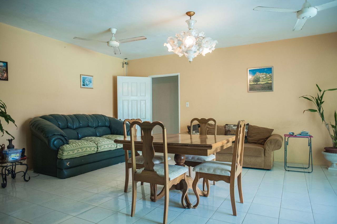 Diamond Villa Guest House Montego Bay Dış mekan fotoğraf
