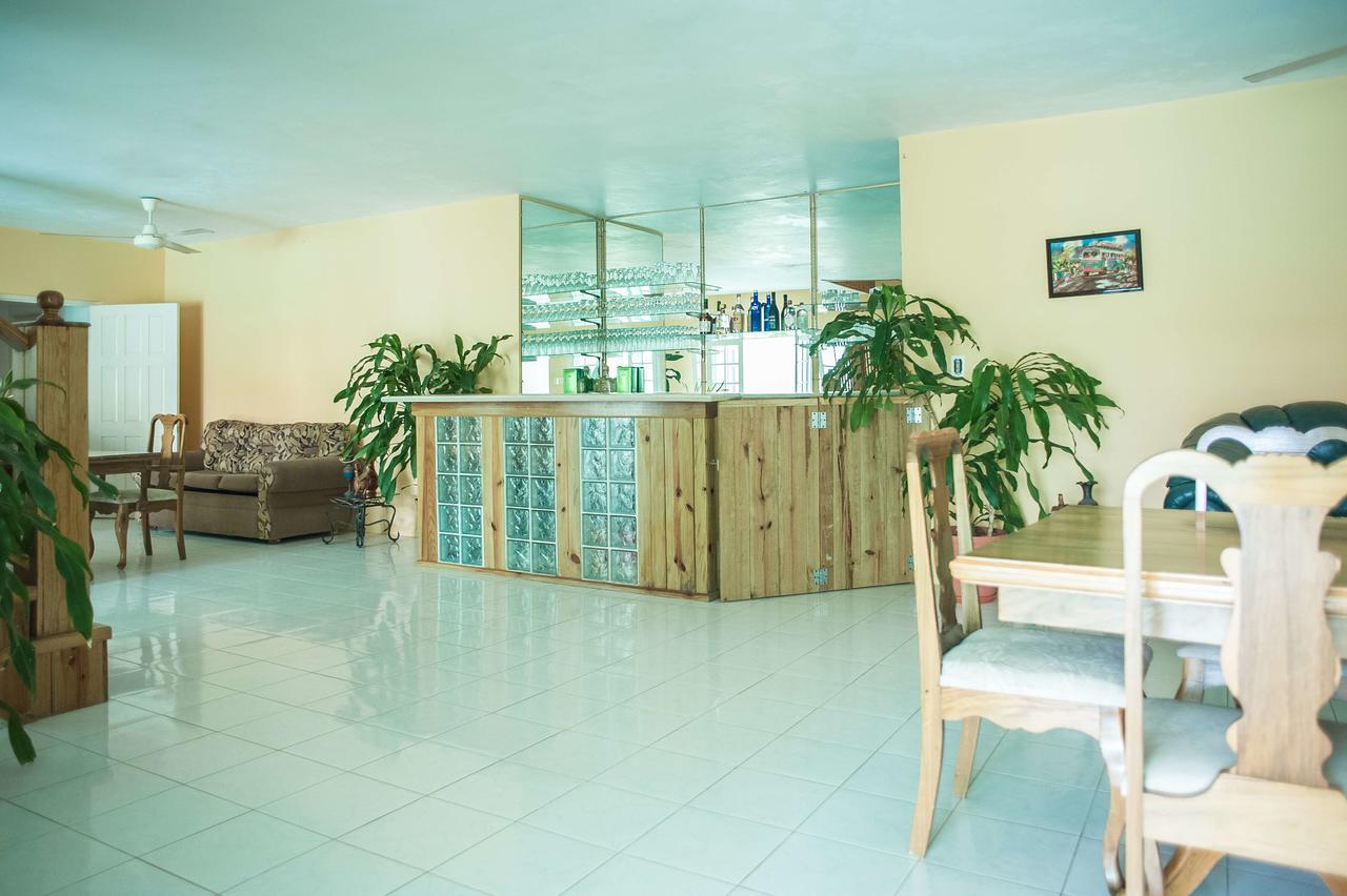 Diamond Villa Guest House Montego Bay Dış mekan fotoğraf