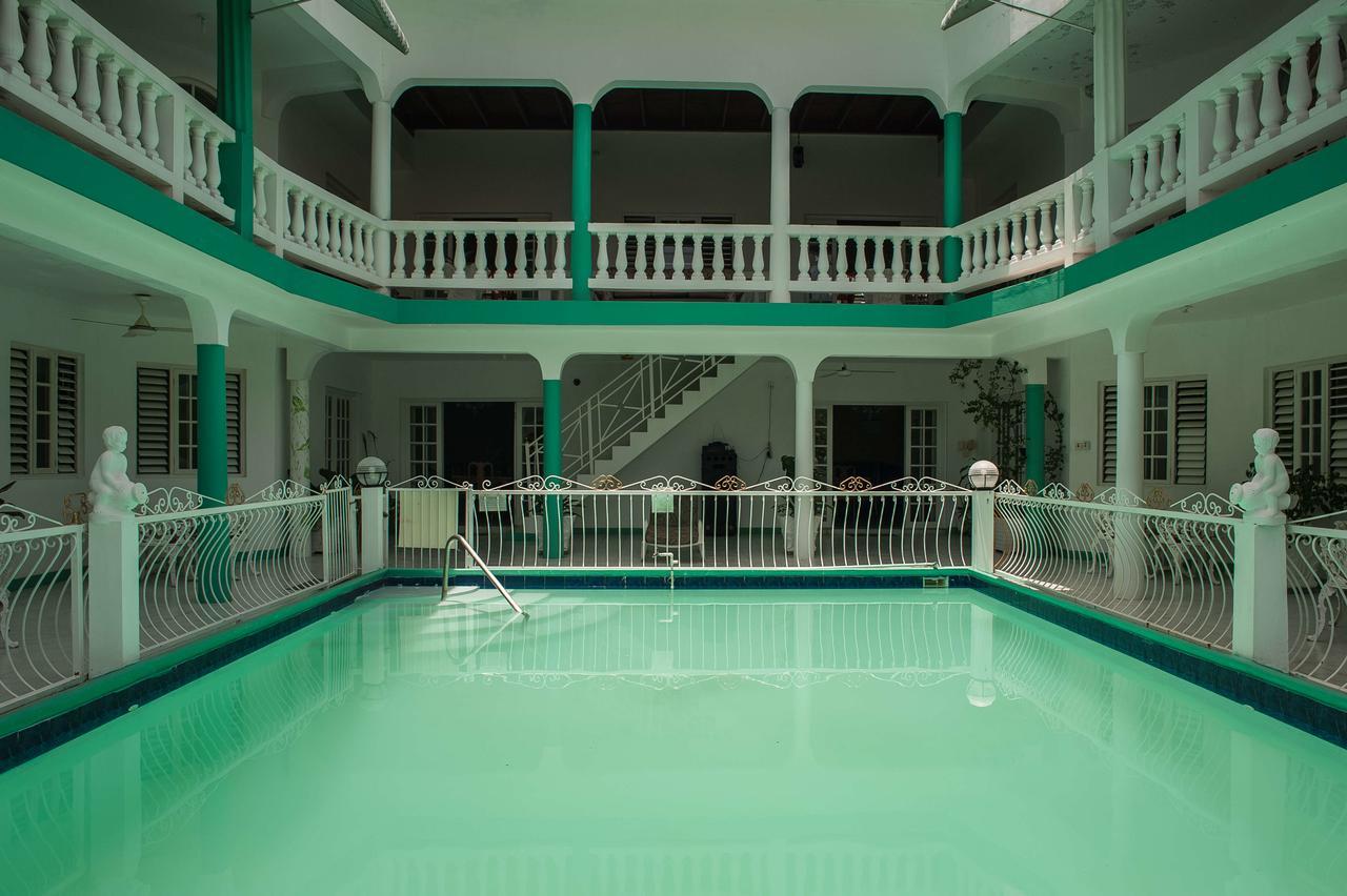 Diamond Villa Guest House Montego Bay Dış mekan fotoğraf
